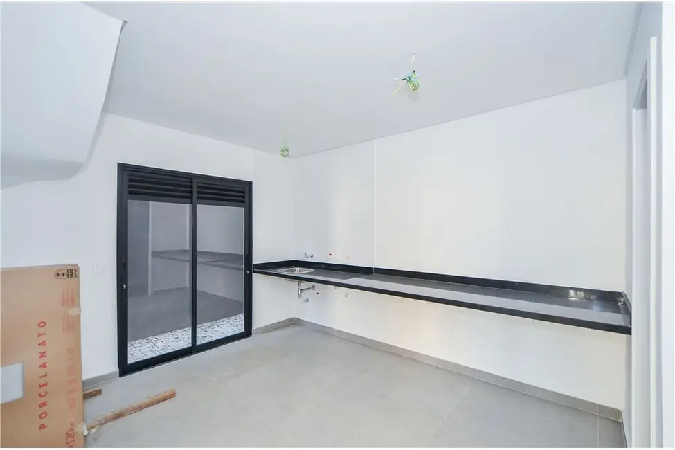 Foto 5 de Casa de Condomínio com 3 quartos à venda, 284m2 em Jardim Leonor, São Paulo - SP