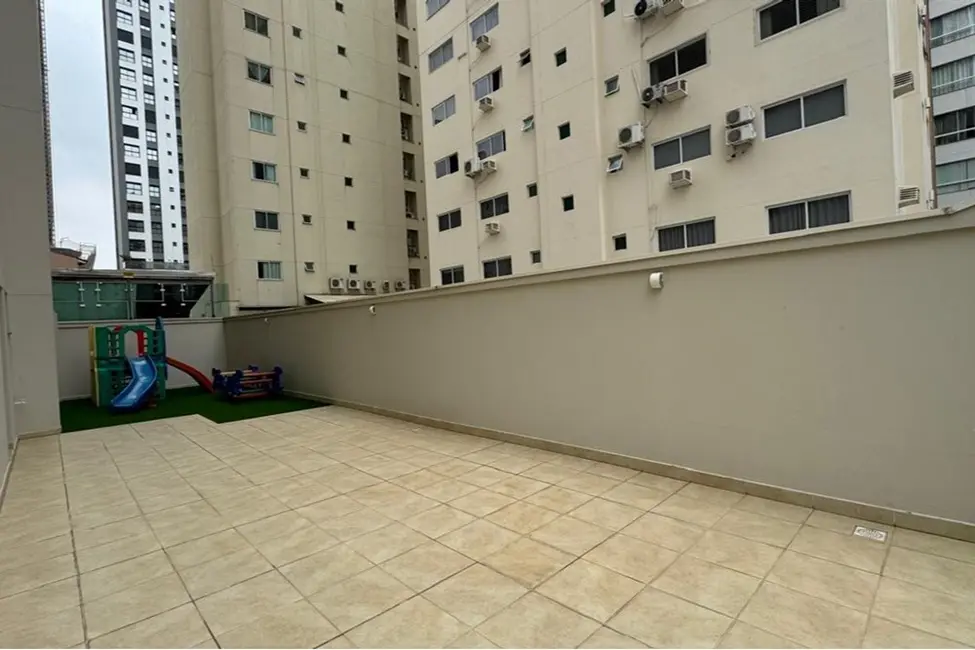 Foto 2 de Apartamento com 3 quartos à venda, 230m2 em Centro, Balneario Camboriu - SC