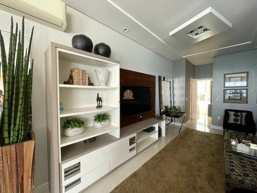 Foto 5 de Apartamento com 4 quartos à venda, 164m2 em Itapema - SC