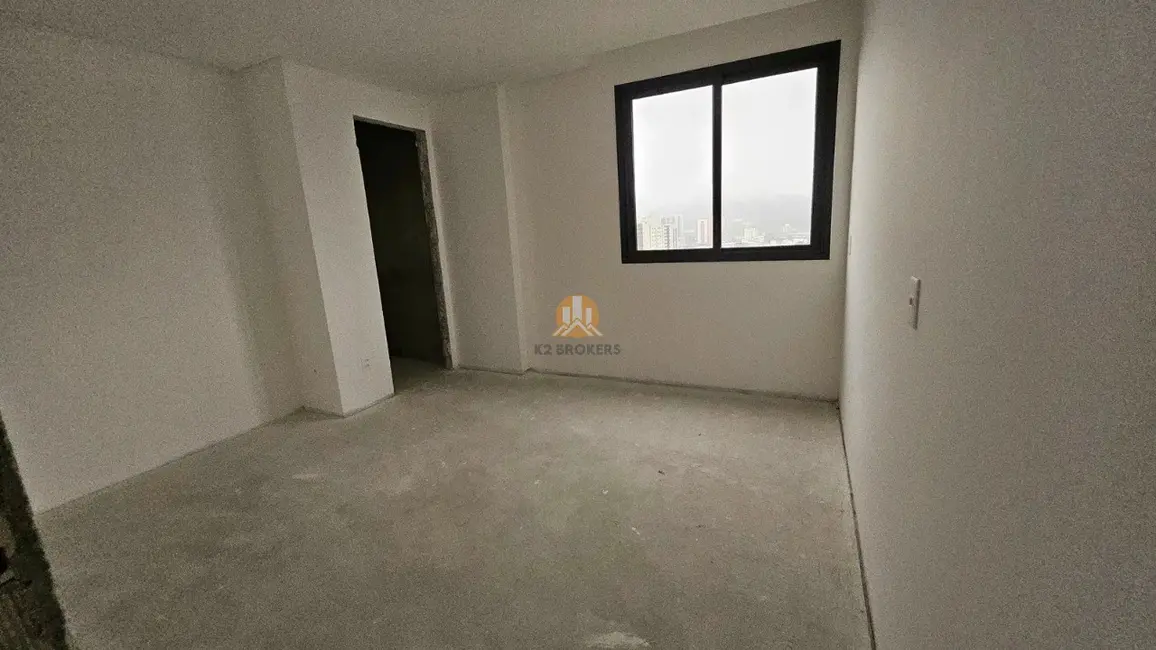 Foto 7 de Apartamento com 4 quartos à venda, 278m2 em América, Joinville - SC
