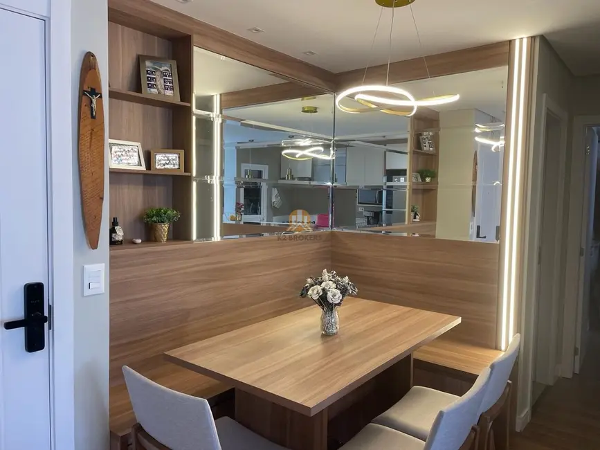 Foto 5 de Apartamento com 2 quartos à venda, 72m2 em Bacacheri, Curitiba - PR