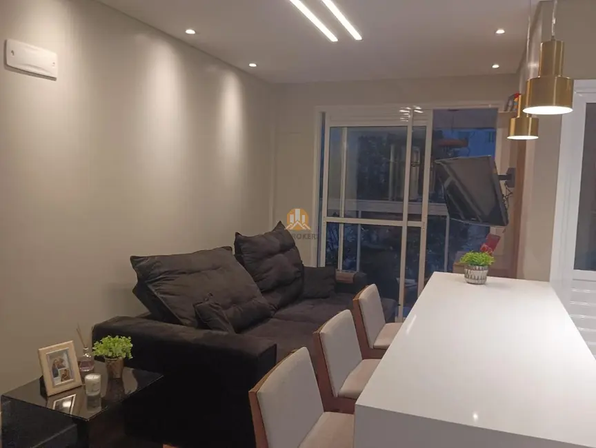 Foto 2 de Apartamento com 2 quartos à venda, 72m2 em Bacacheri, Curitiba - PR