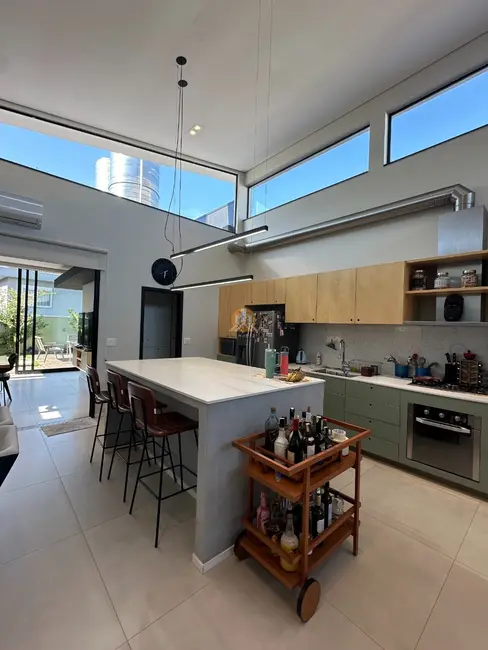 Foto 7 de Casa de Condomínio com 3 quartos à venda, 260m2 em Cidade Tamboré, Santana De Parnaiba - SP