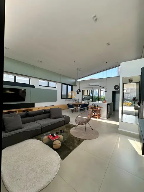 Foto 5 de Casa de Condomínio com 3 quartos à venda, 260m2 em Cidade Tamboré, Santana De Parnaiba - SP