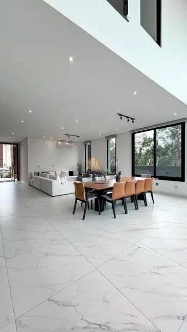 Foto 4 de Casa de Condomínio com 4 quartos à venda, 340m2 em Cidade Tamboré, Santana De Parnaiba - SP