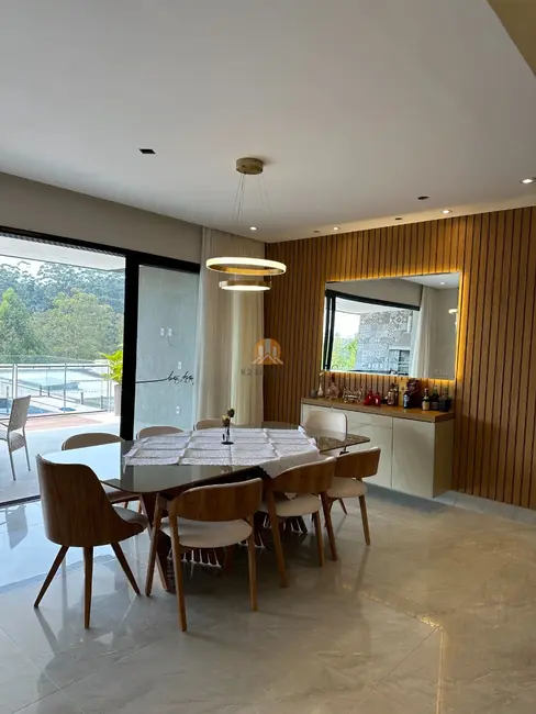 Casa de Condomínio com 5 quartos à venda, 393m2 em Cidade Tamboré, Santana De Parnaiba - SP - imagem 7 Foto 7 de Casa de Condomínio com 5 quartos à venda, 393m2 em Cidade Tamboré, Santana De Parnaiba - SP