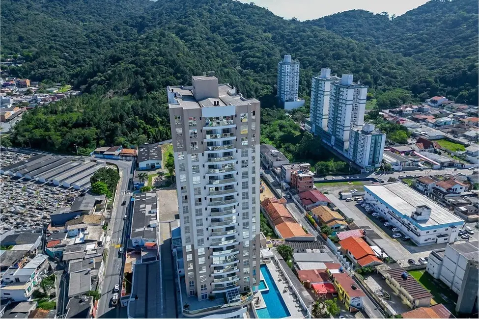 Foto 1 de Apartamento com 2 quartos à venda, 60m2 em Fazenda, Itajai - SC