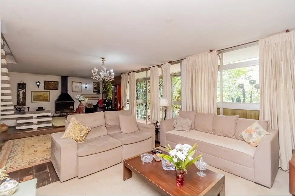 Foto 1 de Casa com 6 quartos à venda, 239m2 em Aclimação, São Paulo - SP