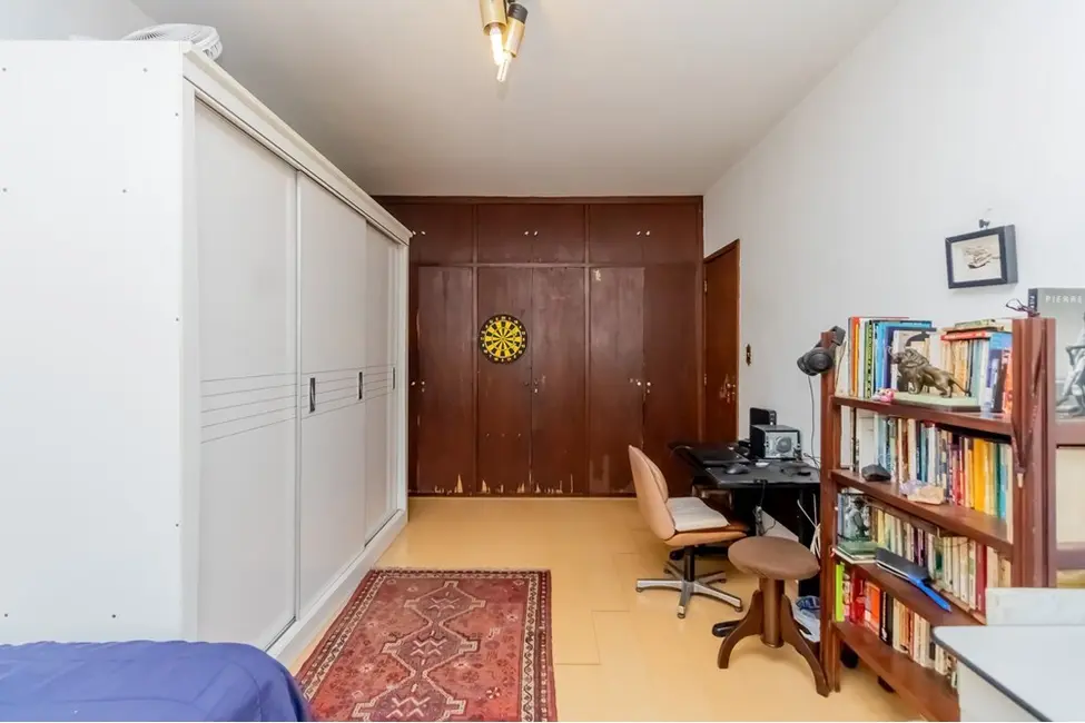 Foto 2 de Casa com 6 quartos à venda, 239m2 em Aclimação, São Paulo - SP