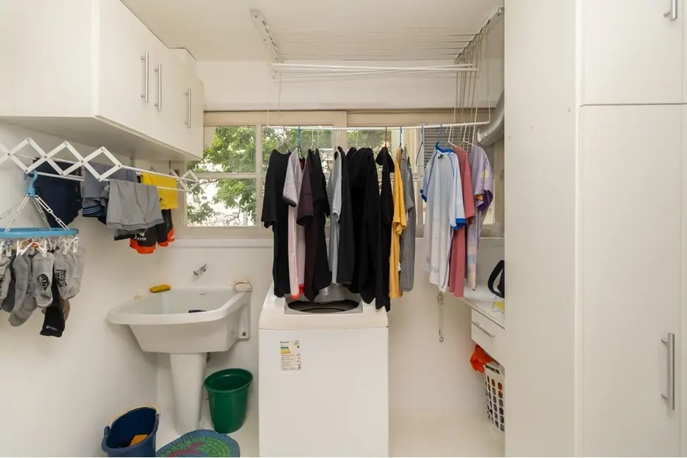 Foto 2 de Apartamento com 3 quartos à venda, 126m2 em Moema, São Paulo - SP