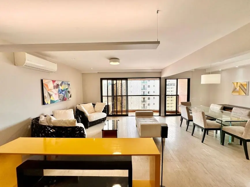 Foto 2 de Apartamento com 3 quartos à venda, 150m2 em Moema, São Paulo - SP