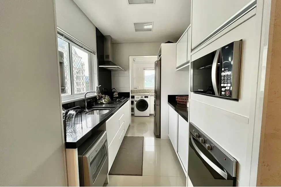 Foto 9 de Apartamento com 3 quartos à venda, 122m2 em Pioneiros, Balneario Camboriu - SC