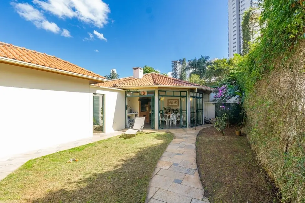 Foto 1 de Casa com 3 quartos à venda, 288m2 em Jardim das Bandeiras, São Paulo - SP