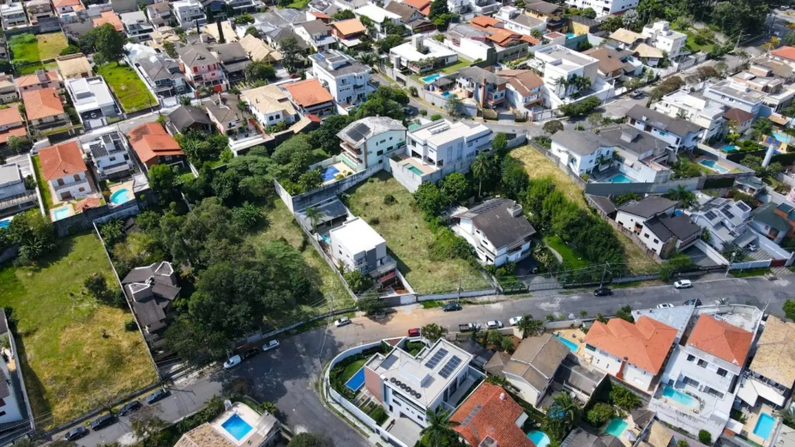 Foto 2 de Terreno / Lote à venda em Parque dos Príncipes, São Paulo - SP