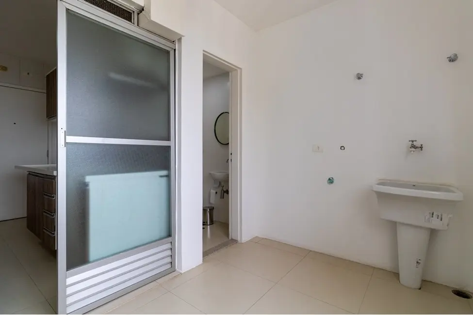 Foto 2 de Apartamento com 3 quartos à venda, 202m2 em Vila Romana, São Paulo - SP