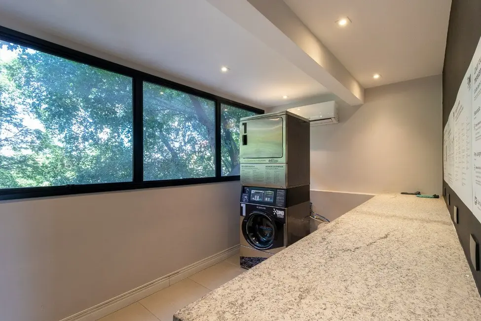 Foto 2 de Apartamento com 1 quarto à venda, 26m2 em Campo Belo, São Paulo - SP