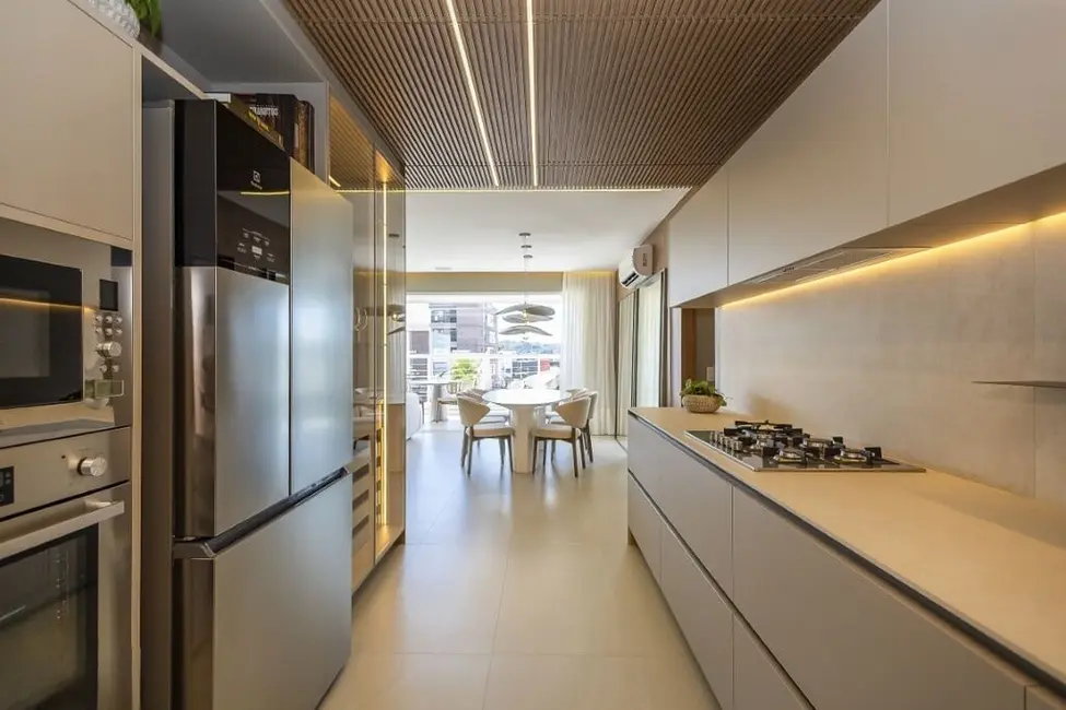 Foto 5 de Apartamento com 3 quartos à venda, 215m2 em Juvevê, Curitiba - PR