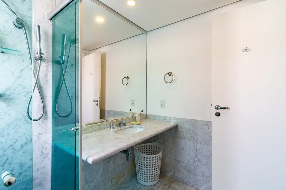 Apartamento com 4 quartos à venda, 223m2 em Vila Suzana, São Paulo - SP - imagem 3 Foto 3 de Apartamento com 4 quartos à venda, 223m2 em Vila Suzana, São Paulo - SP