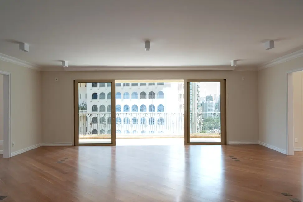 Apartamento com 3 quartos à venda, 278m2 em Jardim Paulistano, São Paulo - SP - imagem 7 Foto 7 de Apartamento com 3 quartos à venda, 278m2 em Jardim Paulistano, São Paulo - SP