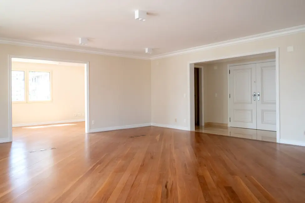 Apartamento com 3 quartos à venda, 278m2 em Jardim Paulistano, São Paulo - SP - imagem 3 Foto 3 de Apartamento com 3 quartos à venda, 278m2 em Jardim Paulistano, São Paulo - SP