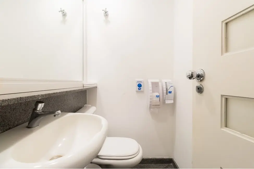 Sala Comercial à venda, 65m2 em Pinheiros, São Paulo - SP - imagem 9 Foto 9 de Sala Comercial à venda, 65m2 em Pinheiros, São Paulo - SP