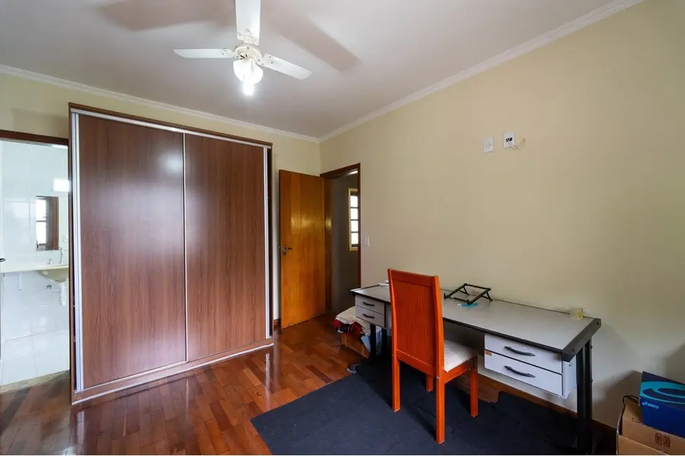 Casa com 4 quartos à venda, 277m2 em Jardim América, Jundiai - SP - imagem 8 Foto 8 de Casa com 4 quartos à venda, 277m2 em Jardim América, Jundiai - SP