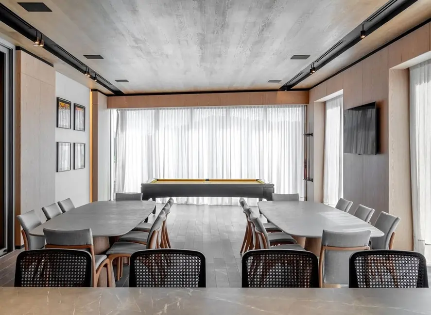 Apartamento com 4 quartos à venda, 248m2 em Centro, Balneario Camboriu - SC - imagem 9 Foto 9 de Apartamento com 4 quartos à venda, 248m2 em Centro, Balneario Camboriu - SC