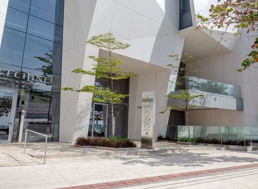 Apartamento com 4 quartos à venda, 248m2 em Centro, Balneario Camboriu - SC - imagem 2 Foto 2 de Apartamento com 4 quartos à venda, 248m2 em Centro, Balneario Camboriu - SC