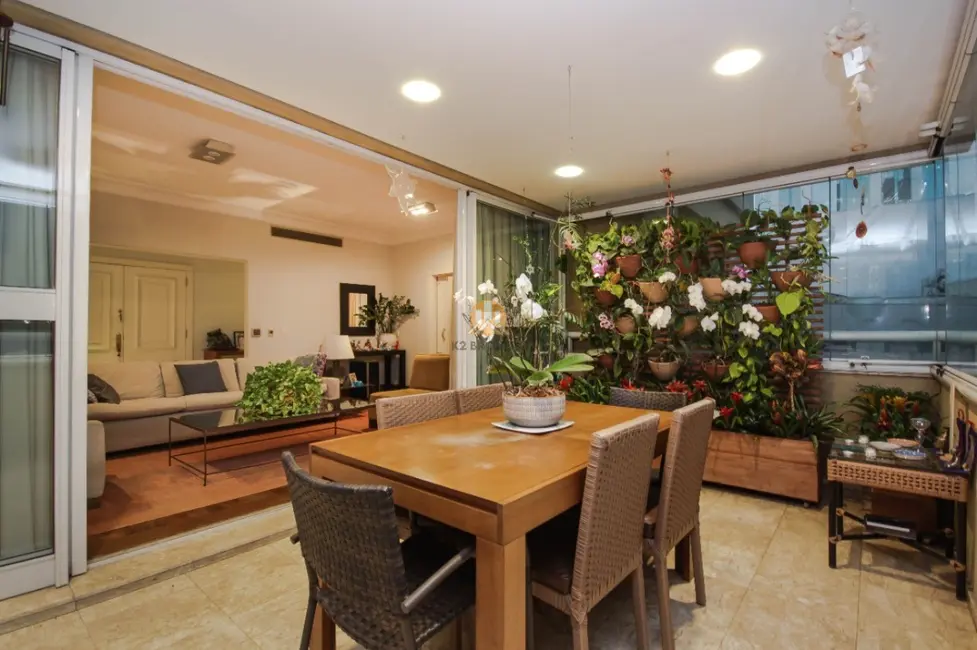 Foto 3 de Apartamento com 3 quartos à venda, 264m2 em Pinheiros, São Paulo - SP