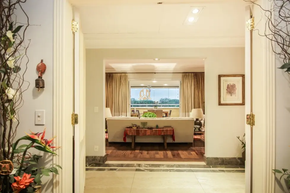 Foto 2 de Apartamento com 3 quartos à venda, 264m2 em Pinheiros, São Paulo - SP