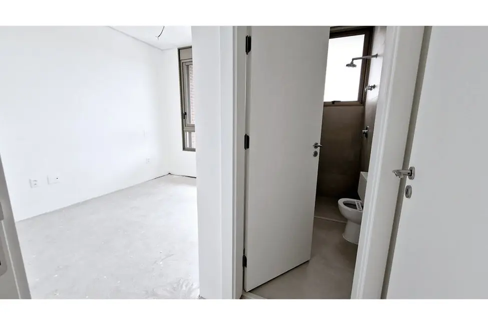Apartamento com 3 quartos à venda, 189m2 em Vila Nova Conceição, São Paulo - SP - imagem 9 Foto 9 de Apartamento com 3 quartos à venda, 189m2 em Vila Nova Conceição, São Paulo - SP