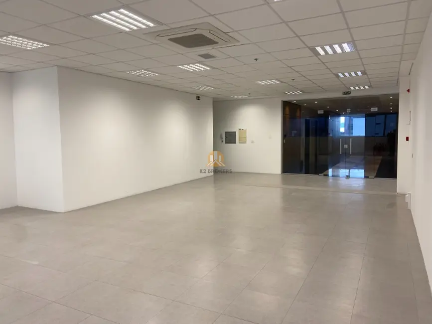 Foto 17 de Sala Comercial para alugar, 484m2 em Alto da Glória, Curitiba - PR