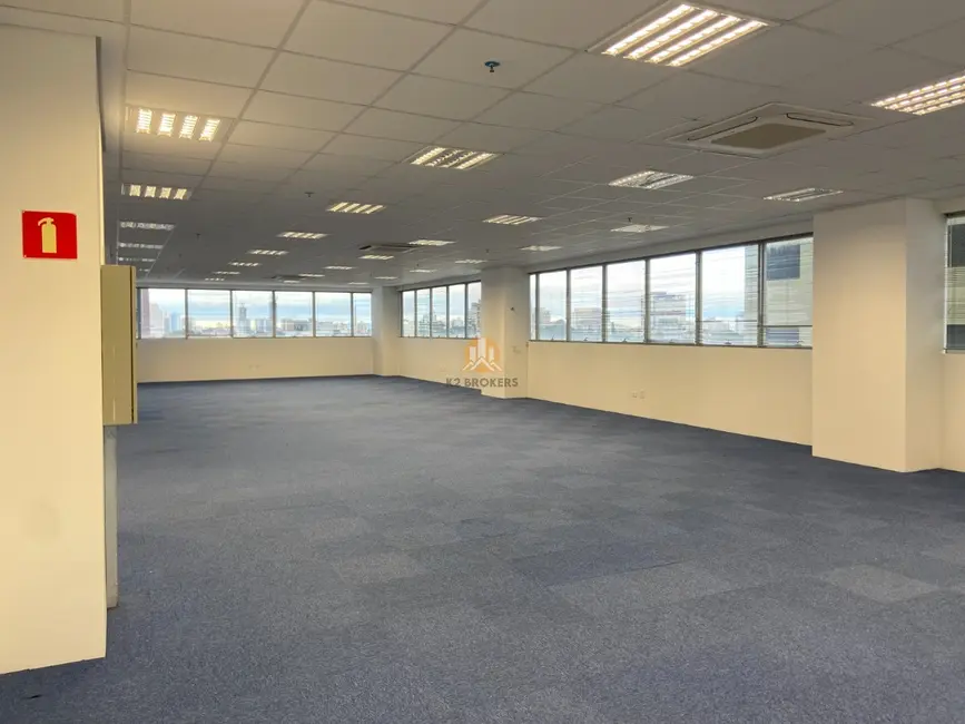 Foto 5 de Sala Comercial para alugar, 484m2 em Alto da Glória, Curitiba - PR