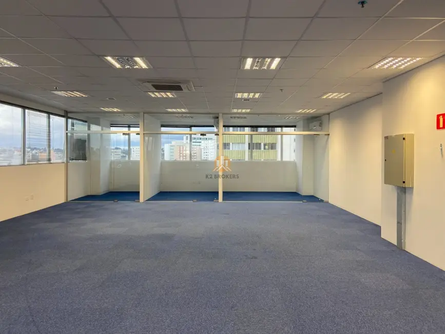 Foto 11 de Sala Comercial para alugar, 484m2 em Alto da Glória, Curitiba - PR