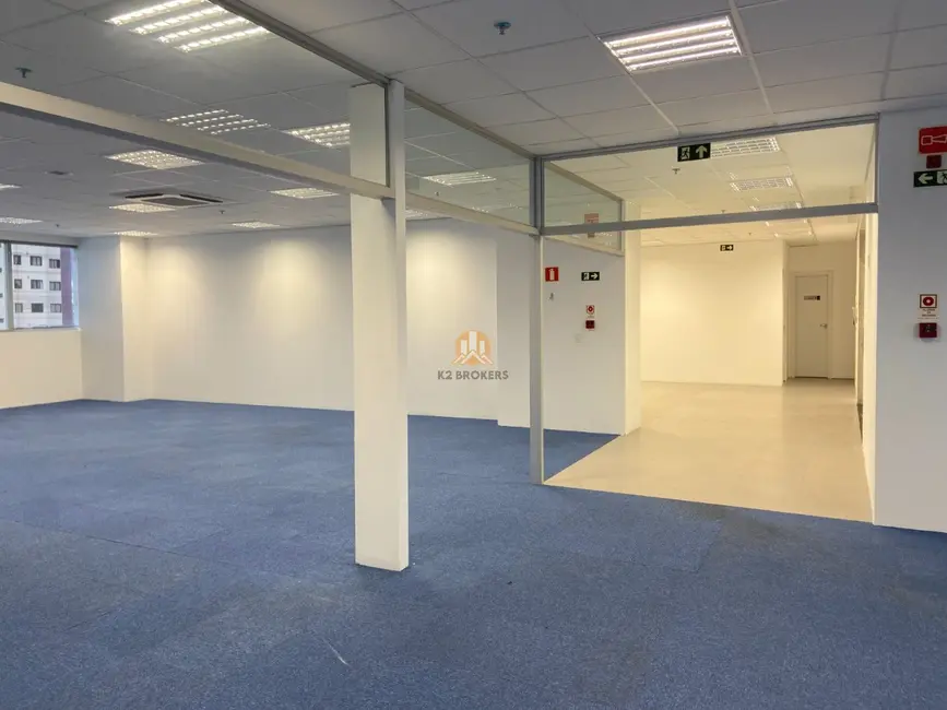 Foto 7 de Sala Comercial para alugar, 484m2 em Alto da Glória, Curitiba - PR