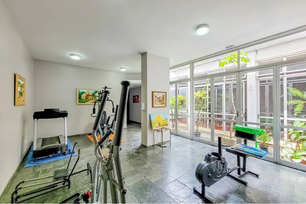 Foto 5 de Apartamento com 3 quartos à venda, 190m2 em Aclimação, São Paulo - SP