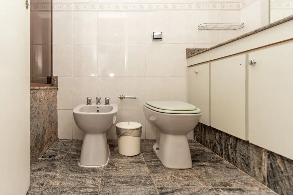 Apartamento com 3 quartos à venda, 165m2 em Moema, São Paulo - SP - imagem 8 Foto 8 de Apartamento com 3 quartos à venda, 165m2 em Moema, São Paulo - SP