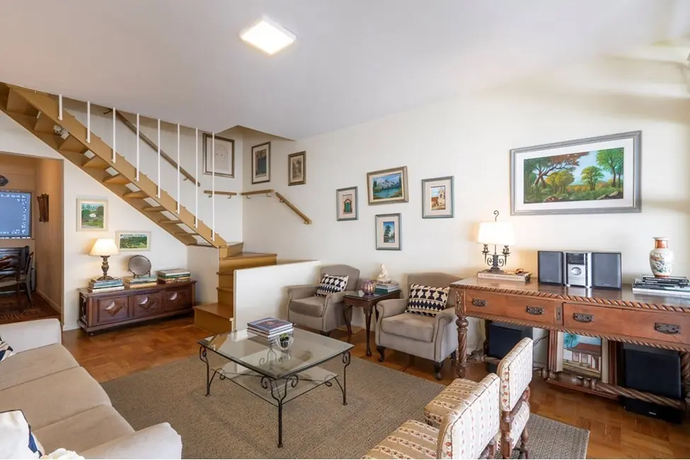 Foto 3 de Casa de Condomínio com 3 quartos à venda, 180m2 em Vila Olímpia, São Paulo - SP