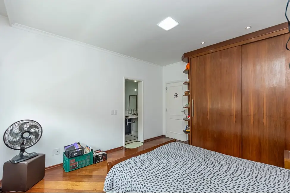 Casa com 6 quartos à venda, 360m2 em Santana, São Paulo - SP - imagem 4 Foto 4 de Casa com 6 quartos à venda, 360m2 em Santana, São Paulo - SP