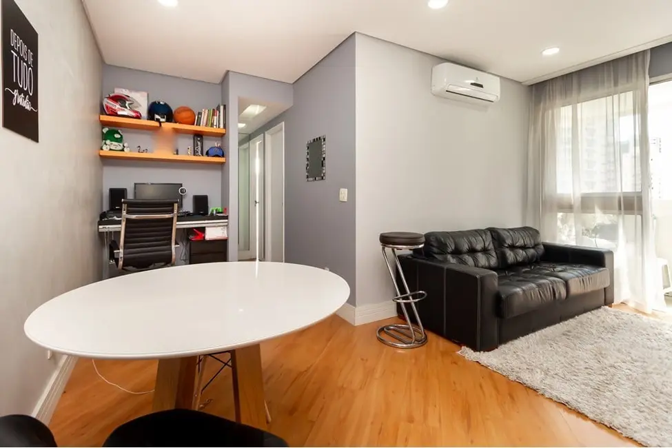 Apartamento com 2 quartos à venda, 60m2 em Moema, São Paulo - SP - imagem 8 Foto 8 de Apartamento com 2 quartos à venda, 60m2 em Moema, São Paulo - SP