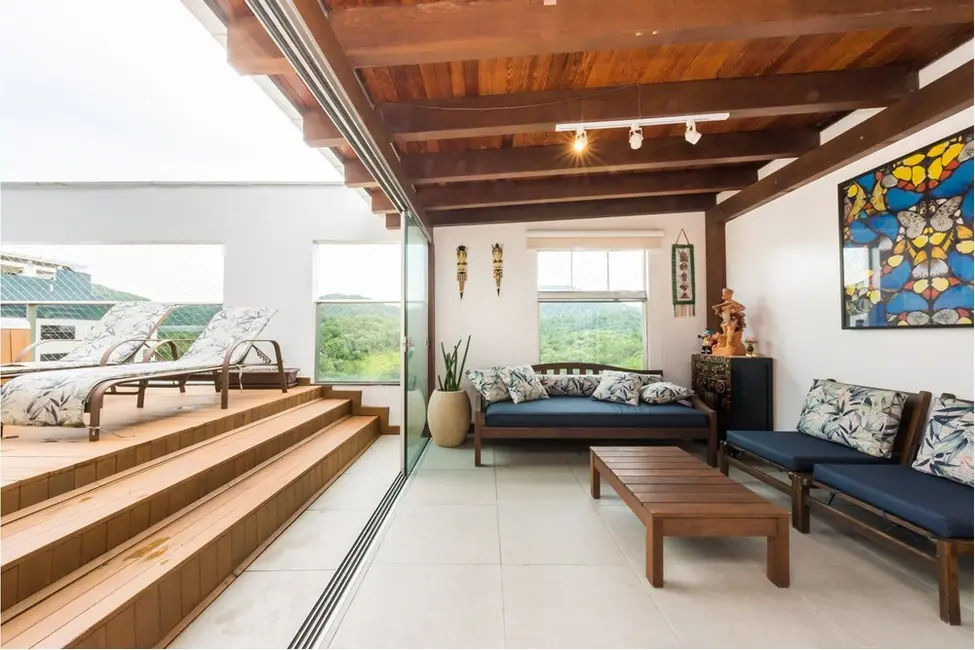 Foto 1 de Apartamento com 3 quartos à venda, 205m2 em Itajai - SC