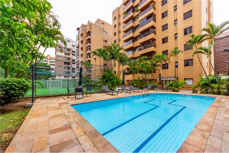 Apartamento com 3 quartos à venda, 195m2 em Vila Progredior, São Paulo - SP - imagem 2 Foto 2 de Apartamento com 3 quartos à venda, 195m2 em Vila Progredior, São Paulo - SP