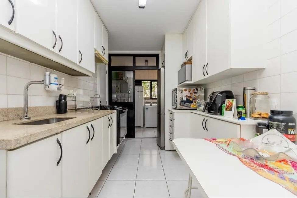 Foto 9 de Apartamento com 3 quartos à venda, 101m2 em Moema, São Paulo - SP