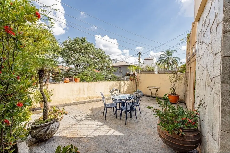 Casa com 3 quartos à venda, 232m2 em Pinheiros, São Paulo - SP - imagem 5 Foto 5 de Casa com 3 quartos à venda, 232m2 em Pinheiros, São Paulo - SP