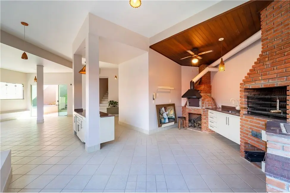 Foto 2 de Casa com 3 quartos à venda, 348m2 em Jardim das Samambaias, Jundiai - SP