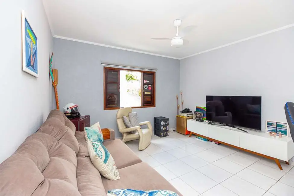 Foto 9 de Casa com 4 quartos à venda, 214m2 em Vila Guarani (Z Sul), São Paulo - SP