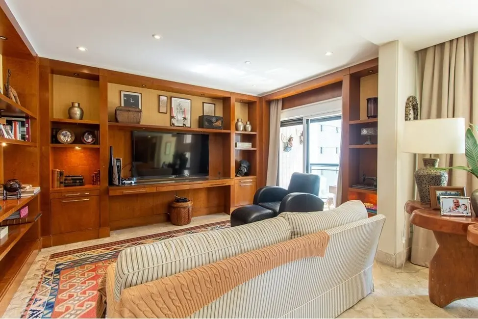 Foto 3 de Apartamento com 3 quartos à venda, 340m2 em Vila Andrade, São Paulo - SP