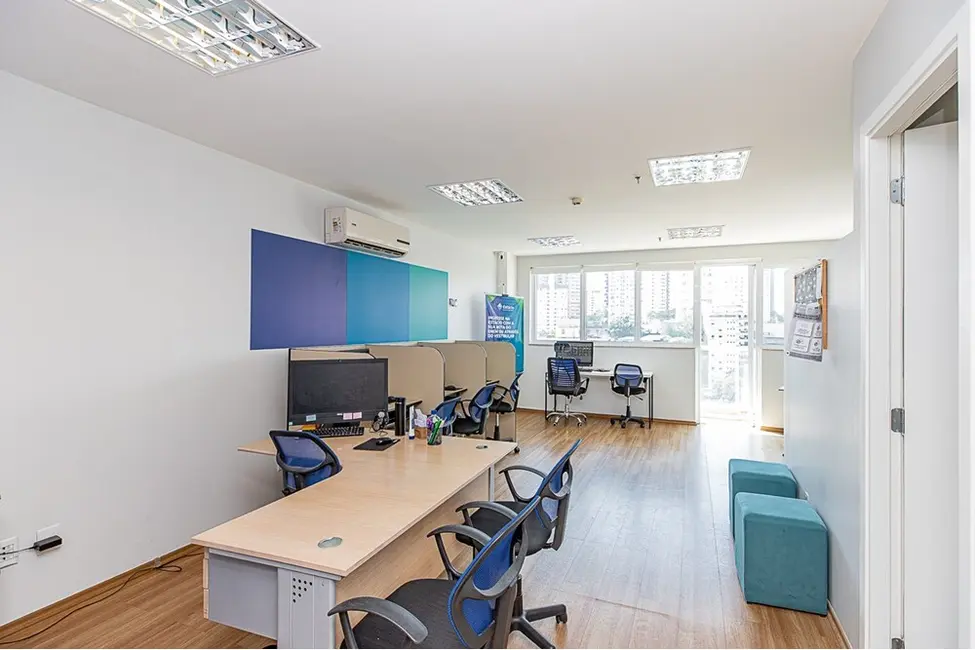 Sala Comercial à venda, 42m2 em Vila Andrade, São Paulo - SP - imagem 2 Foto 2 de Sala Comercial à venda, 42m2 em Vila Andrade, São Paulo - SP