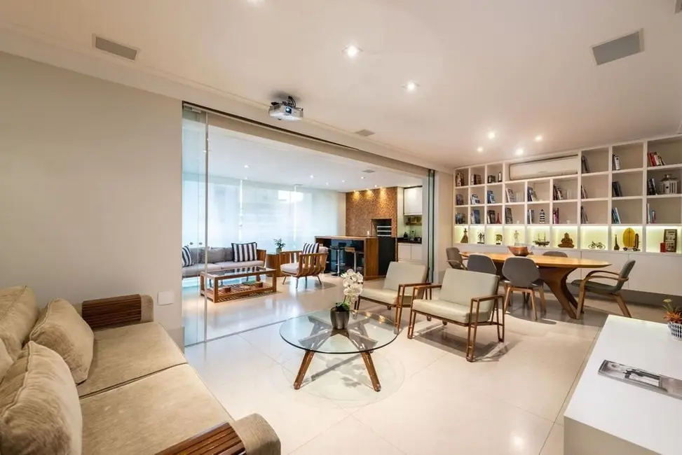 Foto 5 de Apartamento com 3 quartos à venda, 162m2 em Itaim Bibi, São Paulo - SP