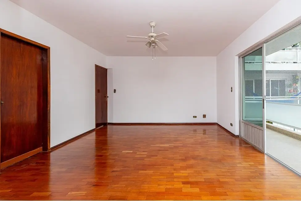 Foto 2 de Apartamento com 2 quartos à venda, 115m2 em Moema, São Paulo - SP